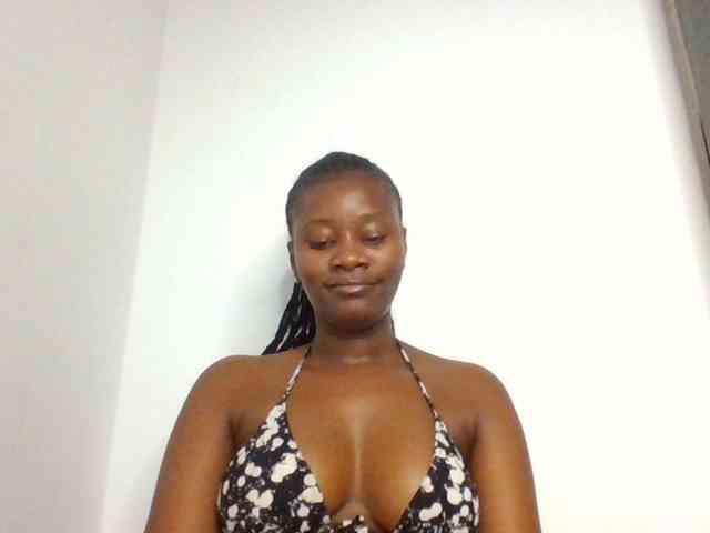 Wetpussieyy webcam