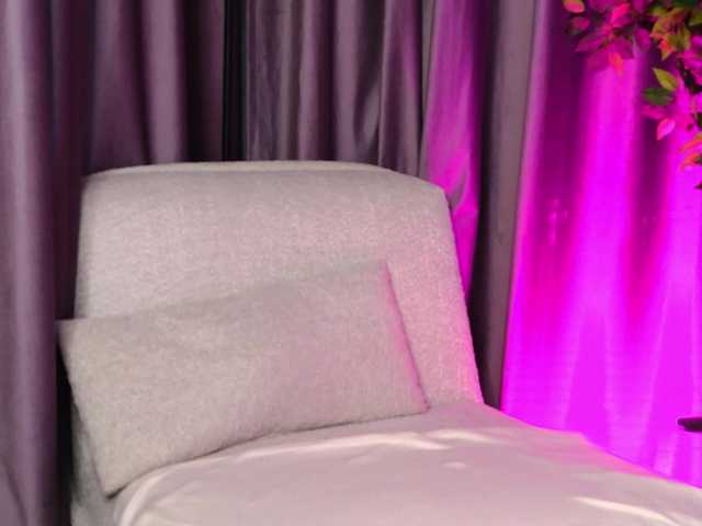KassyClaire live webcam show