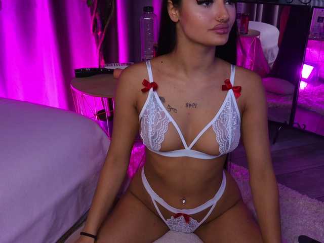 KassyClaire live cam on BongaCams