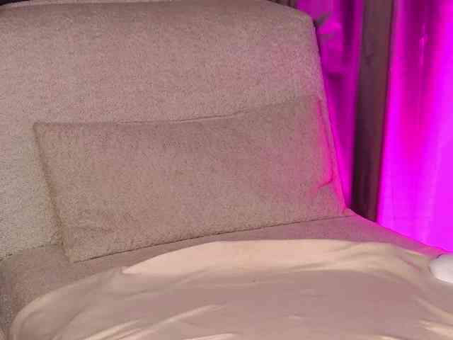 KassyClaire webcam