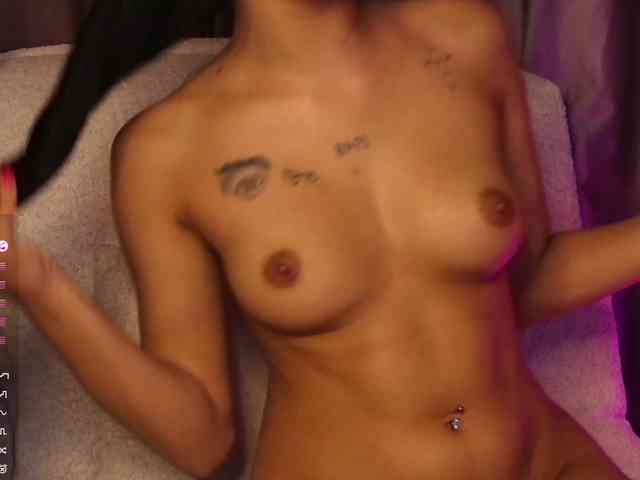 KassyClaire webcam
