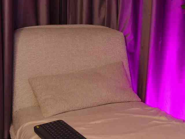 KassyClaire webcam