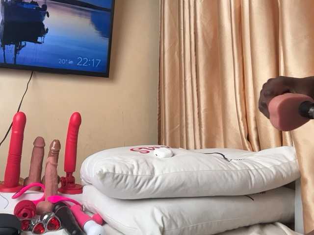Audreyhotpie live webcam show