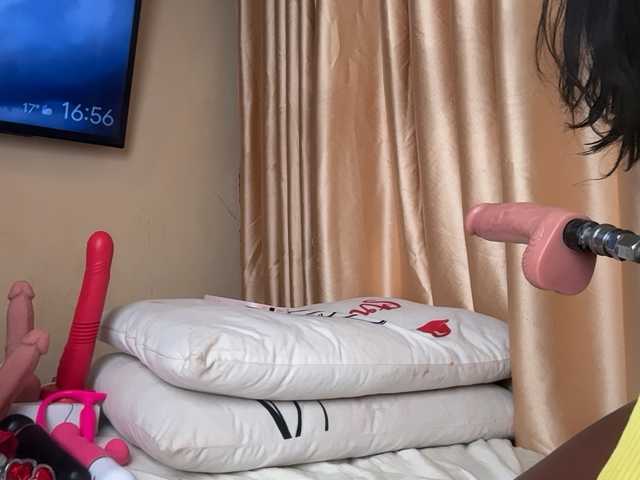 Audreyhotpie live cam on BongaCams