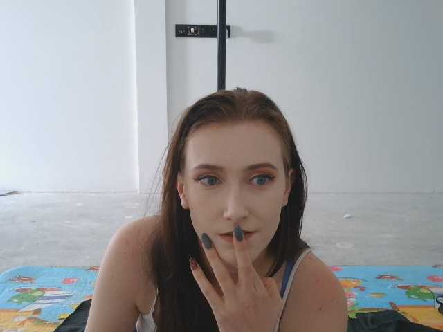 Lunafeisty live cam on BongaCams