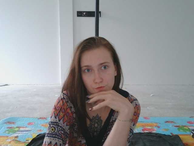 Lunafeisty live cam on BongaCams