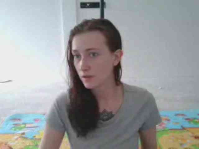 LunaFeisty webcam