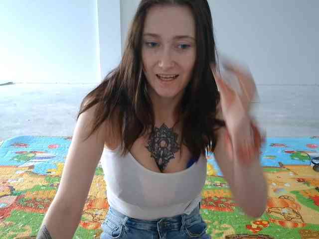 Model: LunaFeisty