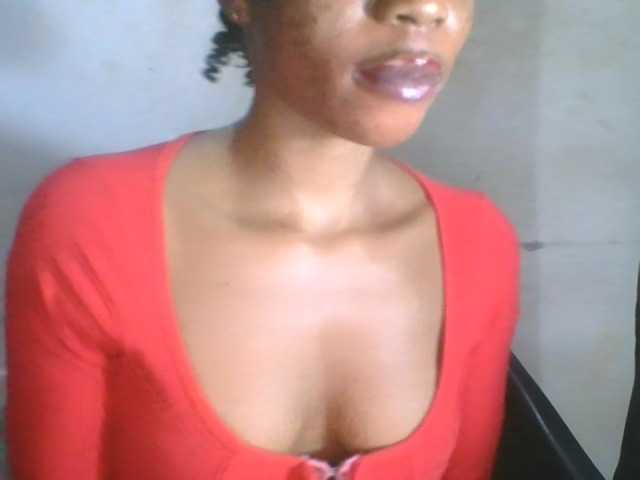 Juicyxpussy live cam on BongaCams