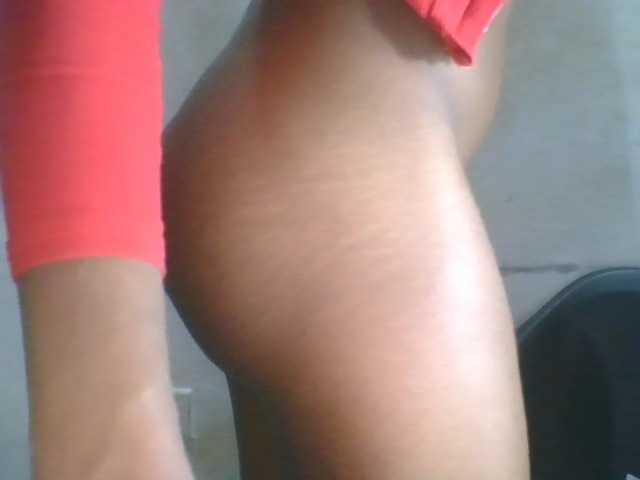Juicyxpussy live cam on BongaCams
