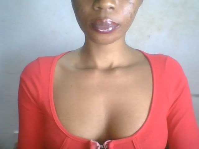 juicyxpussy cam belle
