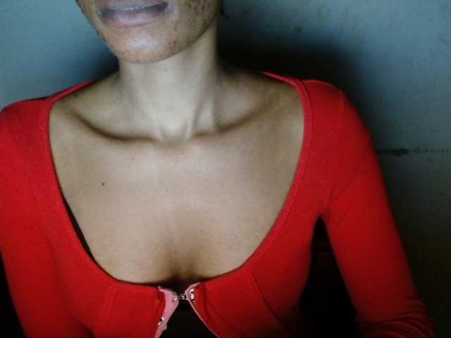 Juicyxpussy live cam on BongaCams