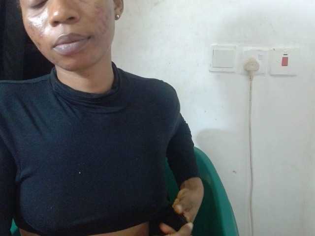 Juicyxpussy live cam on BongaCams