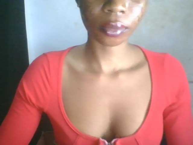Juicyxpussy live cam on BongaCams