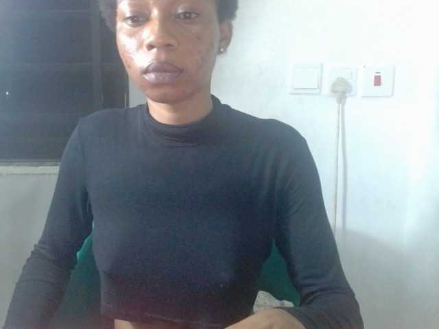 Juicyxpussy live cam on BongaCams