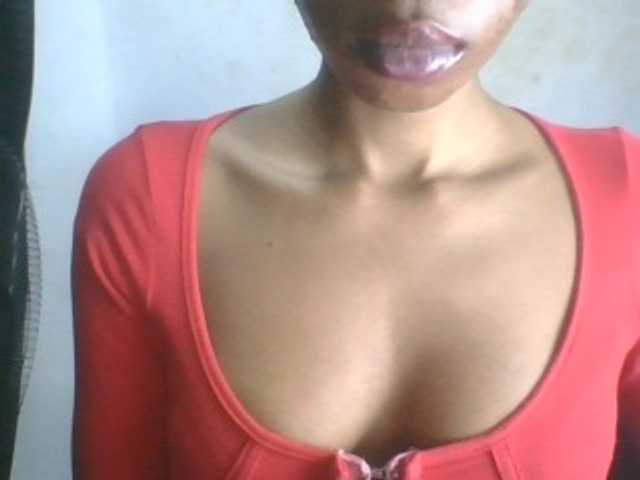 juicyxpussy cam belle