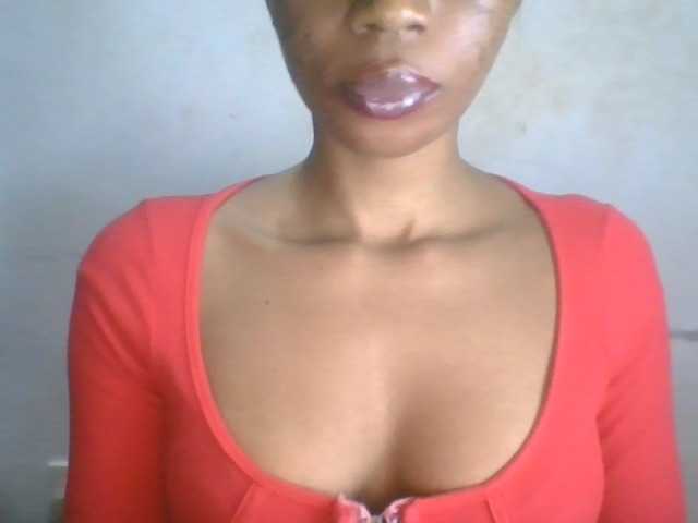 juicyxpussy cam belle