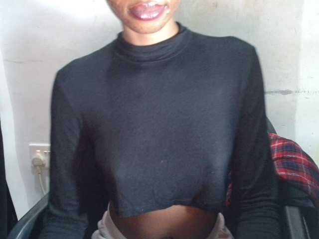 juicyxpussy live sex show