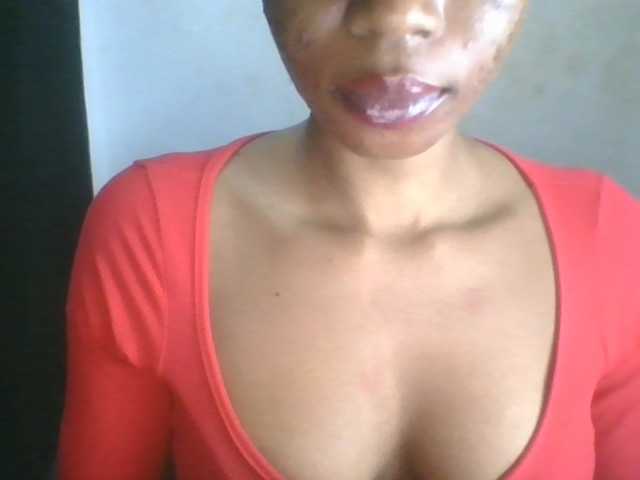 Juicyxpussy live cam on BongaCams