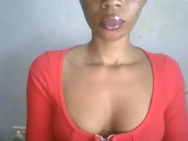 Juicyxpussy live cam on BongaCams