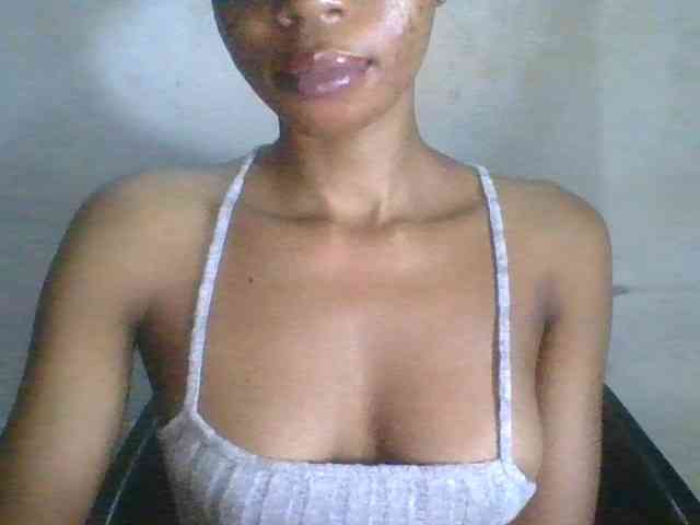 Juicyxpussy webcam