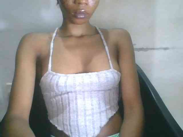 Juicyxpussy webcam