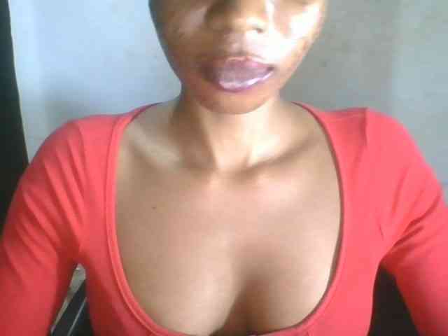 Juicyxpussy webcam