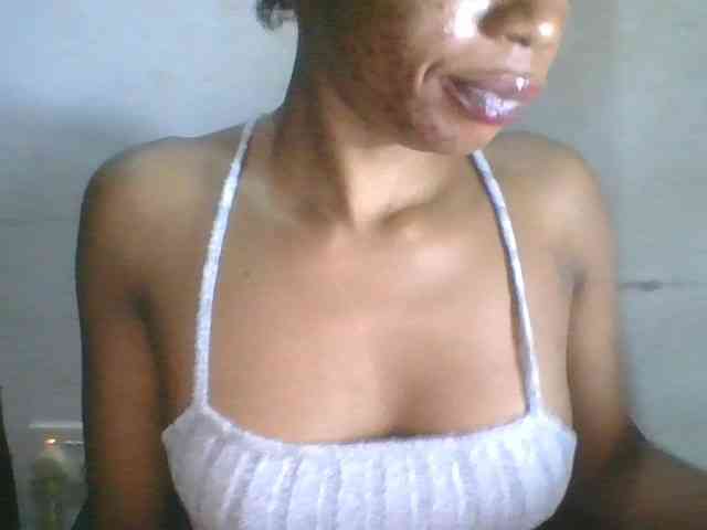 Juicyxpussy webcam
