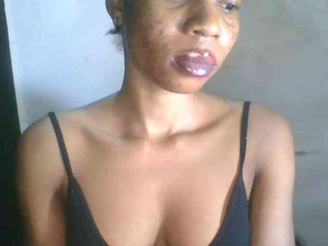 Juicyxpussy webcam