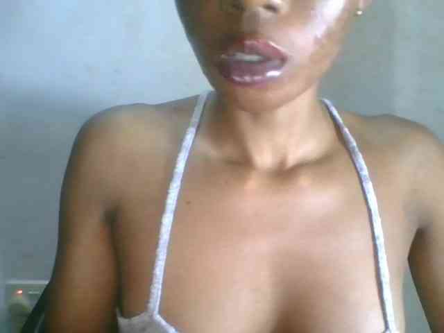 Juicyxpussy webcam