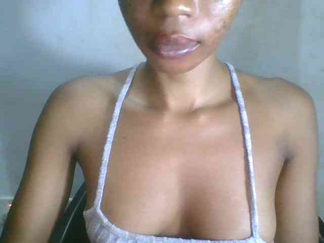 Juicyxpussy webcam