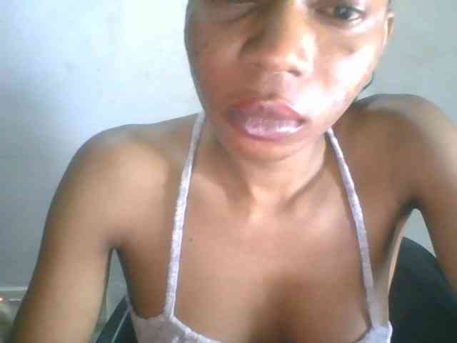 Juicyxpussy webcam