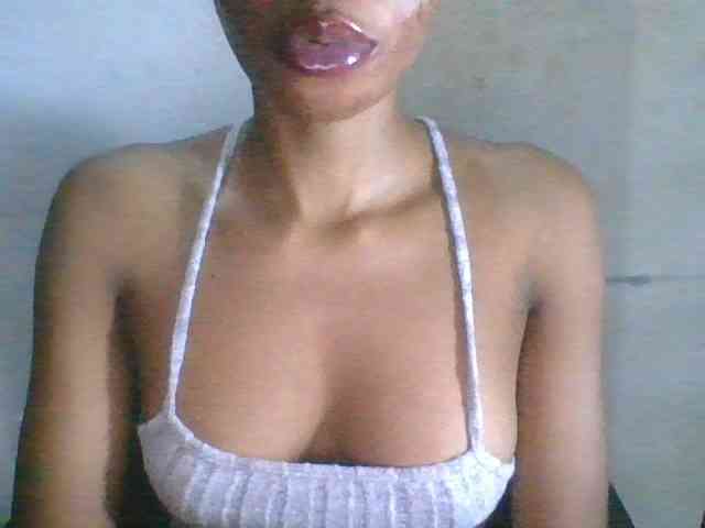 Juicyxpussy webcam