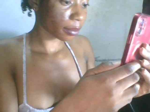 Juicyxpussy webcam