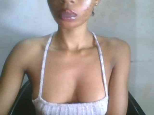 Juicyxpussy webcam