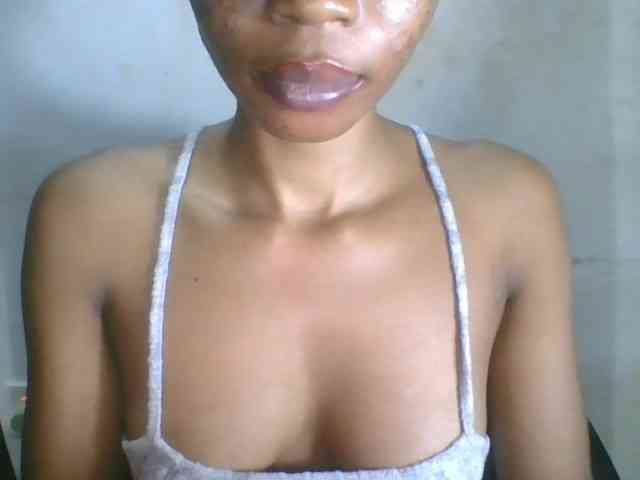 Juicyxpussy webcam