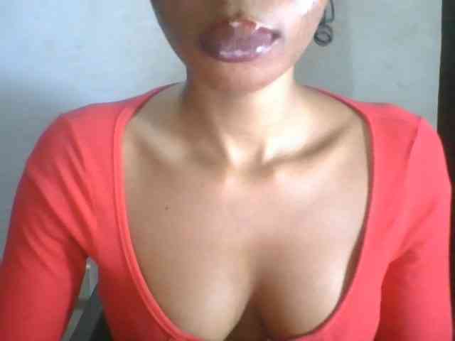 Juicyxpussy webcam