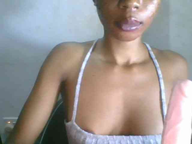 Juicyxpussy webcam