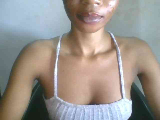 Juicyxpussy webcam