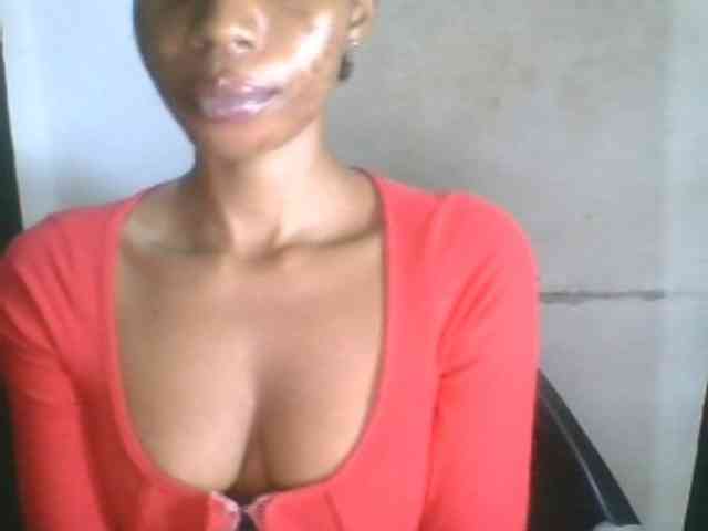Juicyxpussy webcam