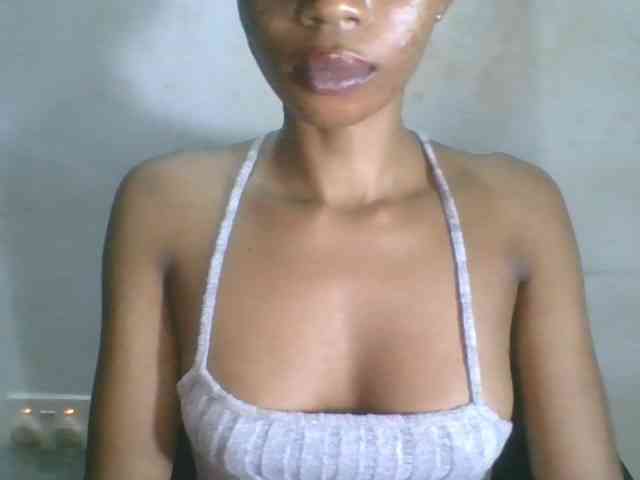 Juicyxpussy webcam