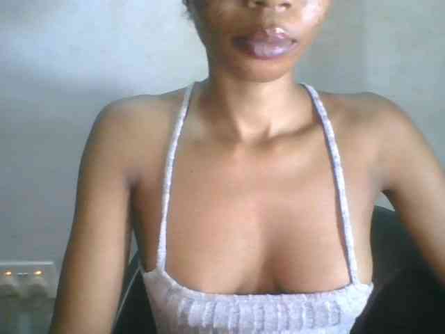 Juicyxpussy webcam