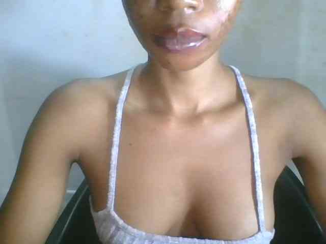Juicyxpussy webcam