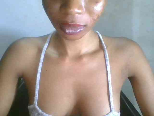 Juicyxpussy webcam