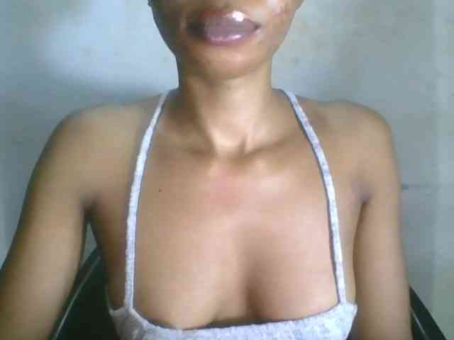 Juicyxpussy webcam