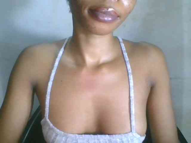 Juicyxpussy webcam