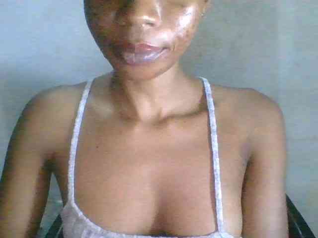 Juicyxpussy webcam