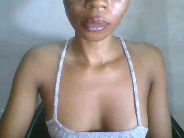 Juicyxpussy webcam