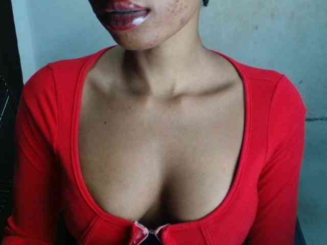 Juicyxpussy webcam