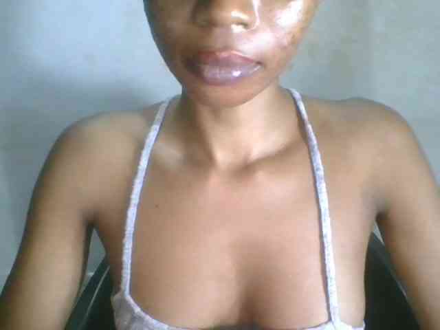 Juicyxpussy webcam